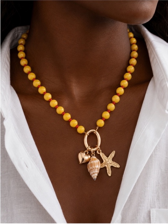 Jewelry - New! Coastal Yellow Beaded Gold Shell Starfish Charm Necklace NWOT (1047)